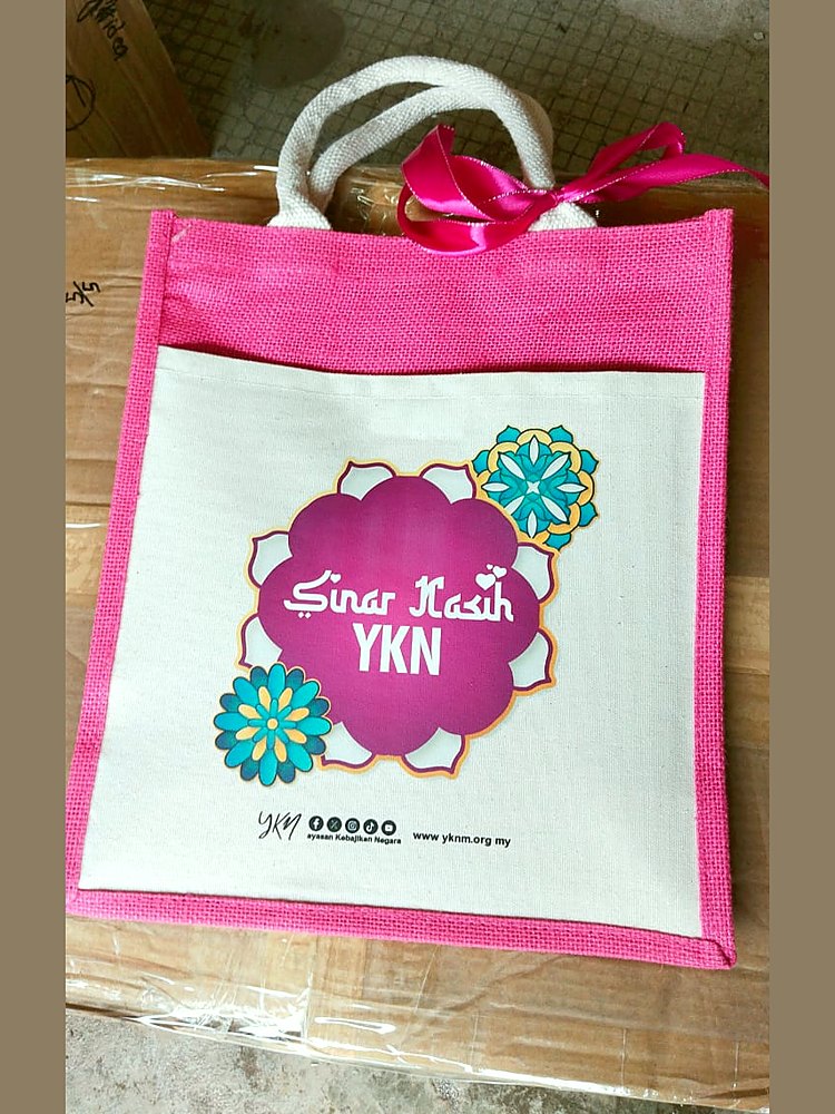 Custom printed bag for a client (pink gift bag ykn)