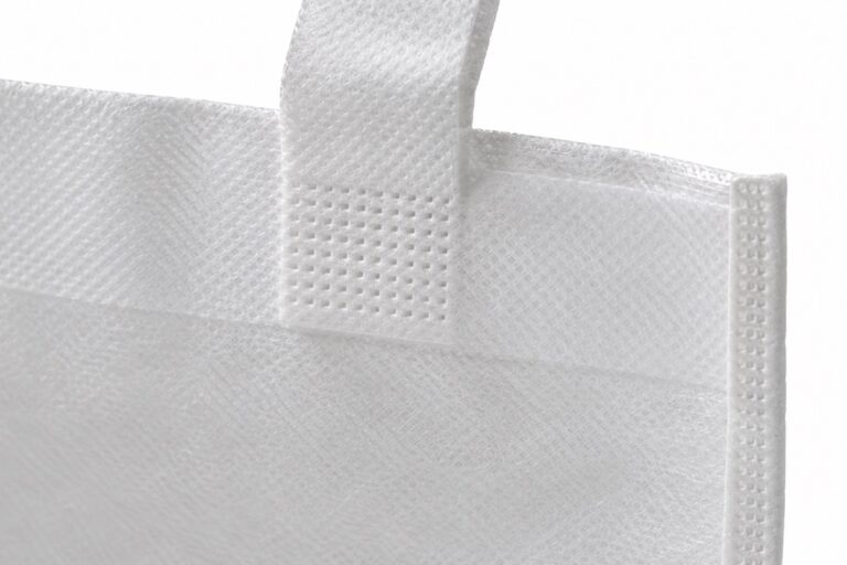 Ultrasonic non-woven bag: handle attachment